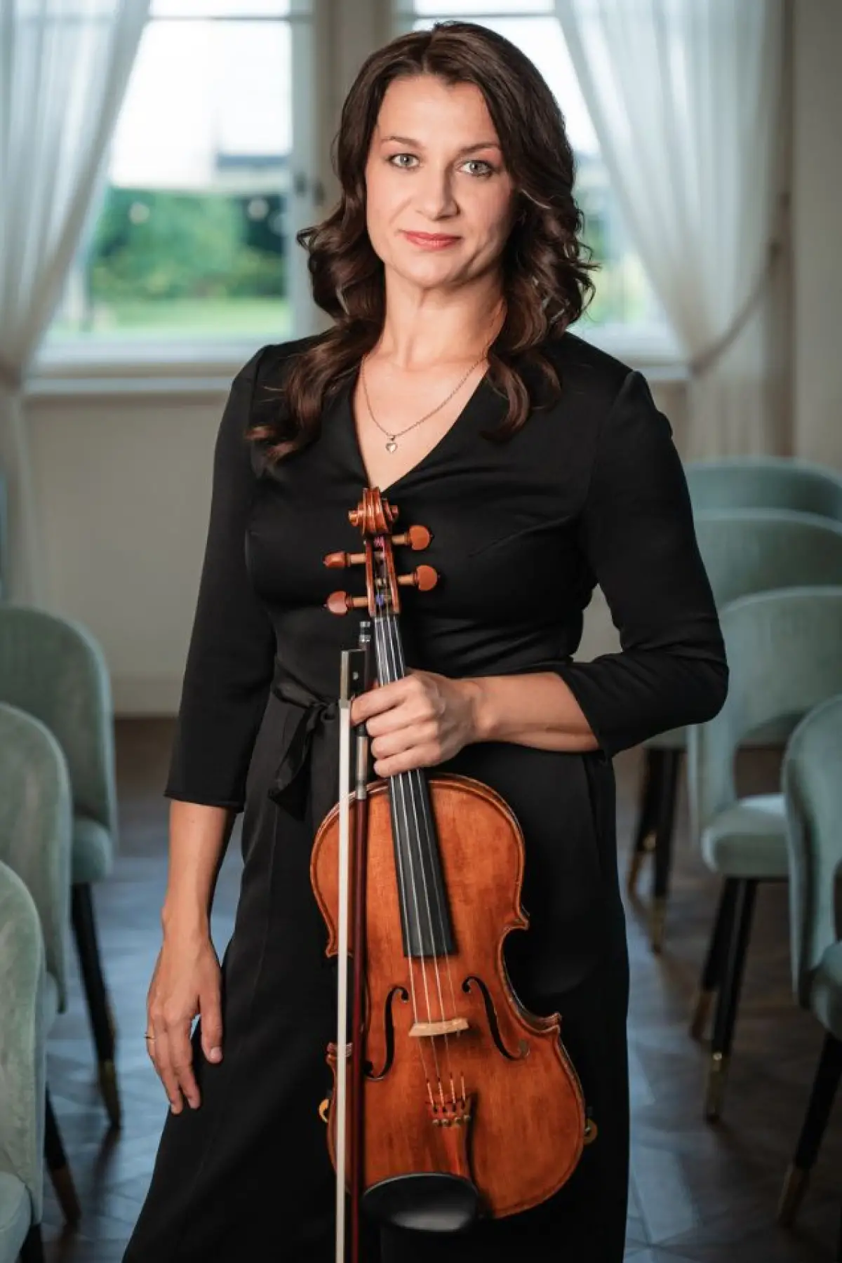 Németh-Izsák Ilona - brácsa / szólamvezető