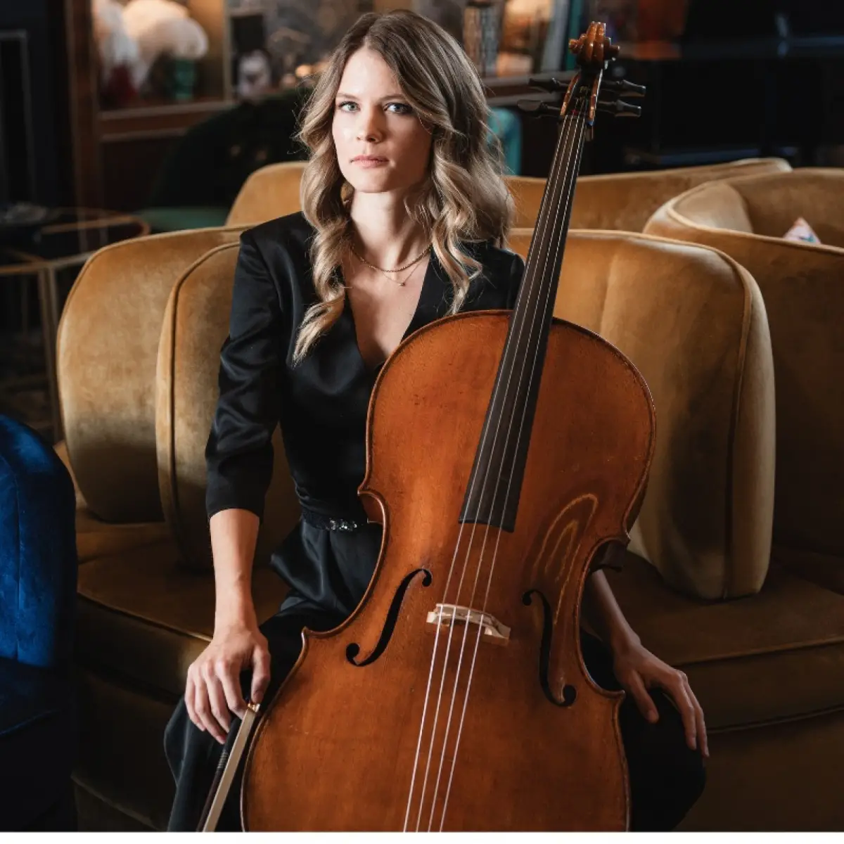 Bali Gabriella - cselló